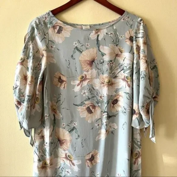 H&M Tie-sleeved Floral Print Casual Dress NWT Size 6 - Picture 7 of 9